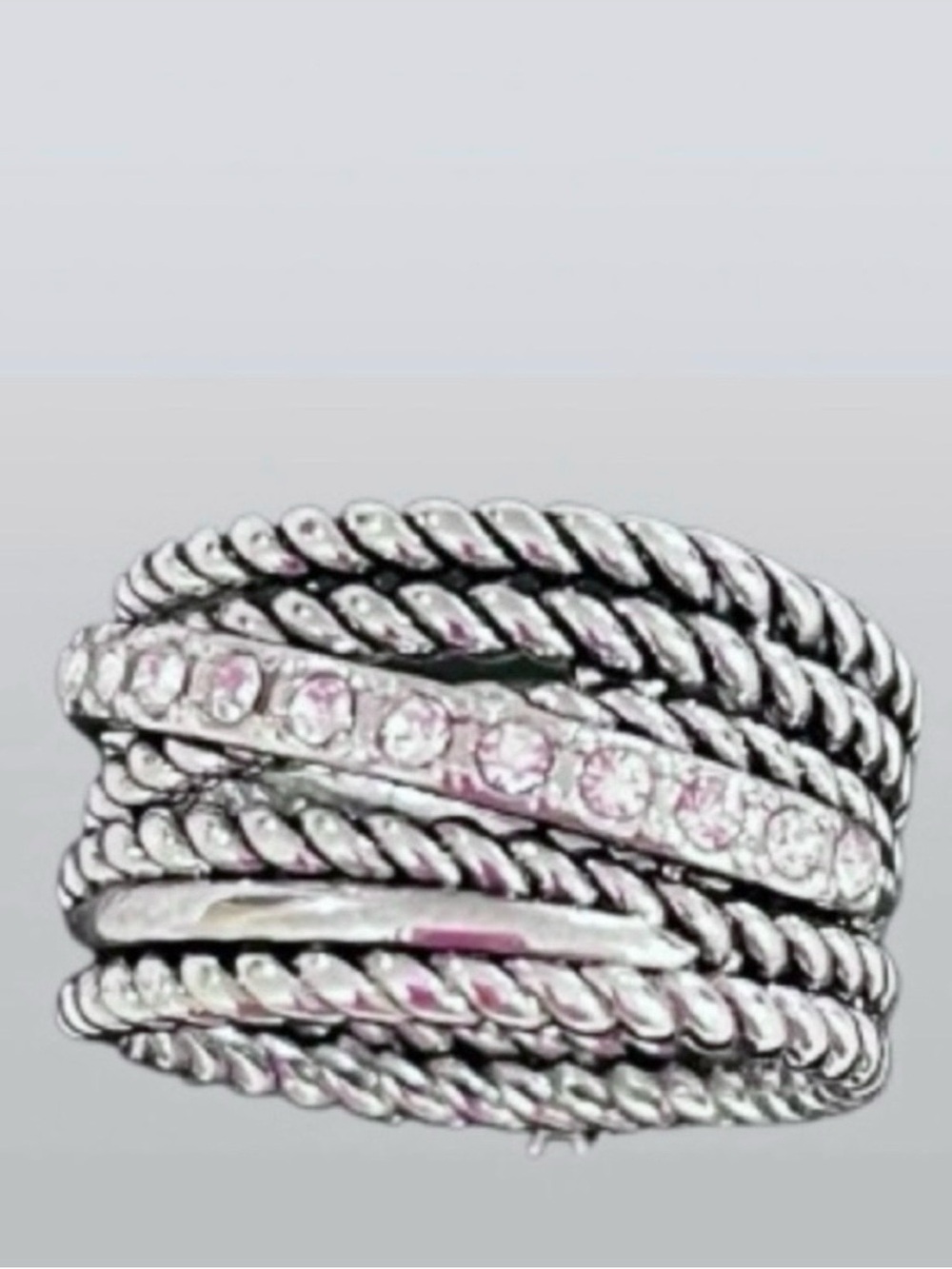 🆕-I.N.C. International Concepts Textured Pavé Crossover Ring. Size: 6